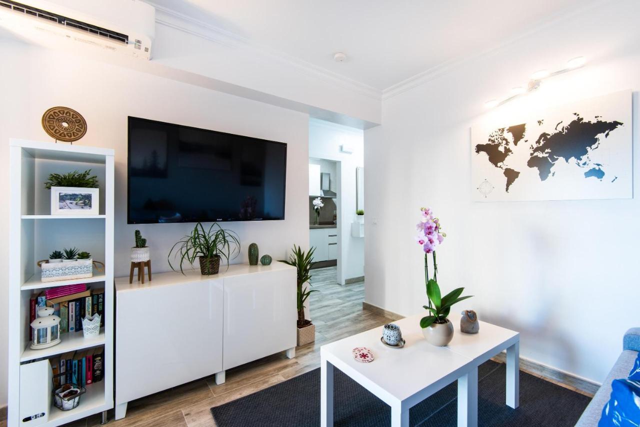 Beachfront Apartment Puerto Marina Беналмадена Екстериор снимка